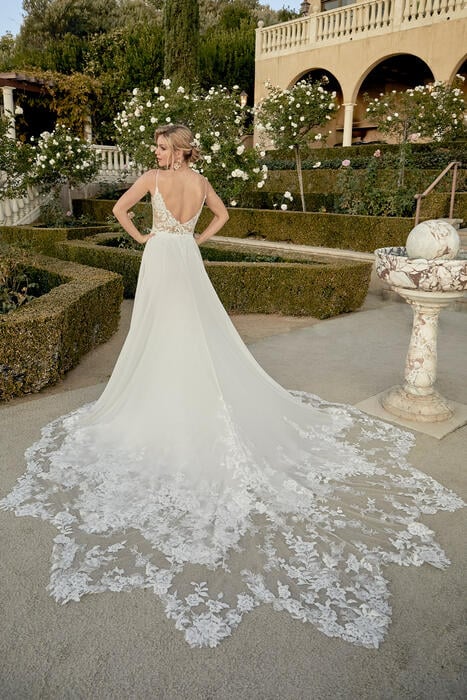 Casablanca Bridal 2460