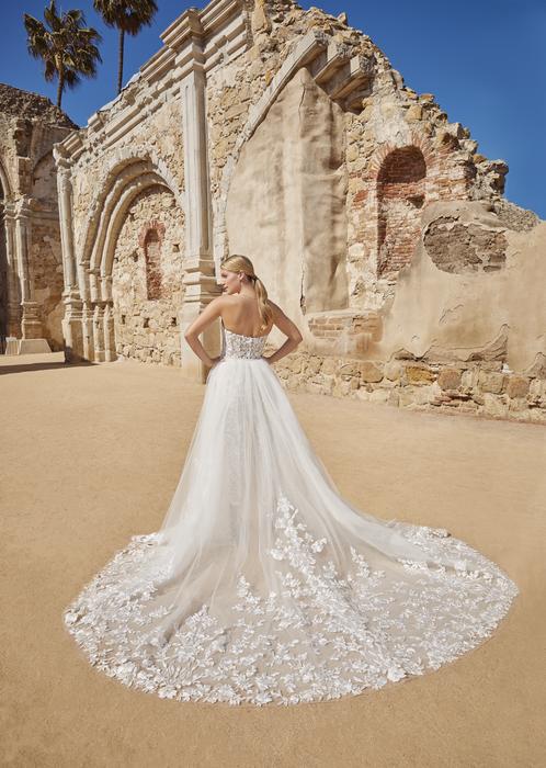 Casablanca Bridal 2464