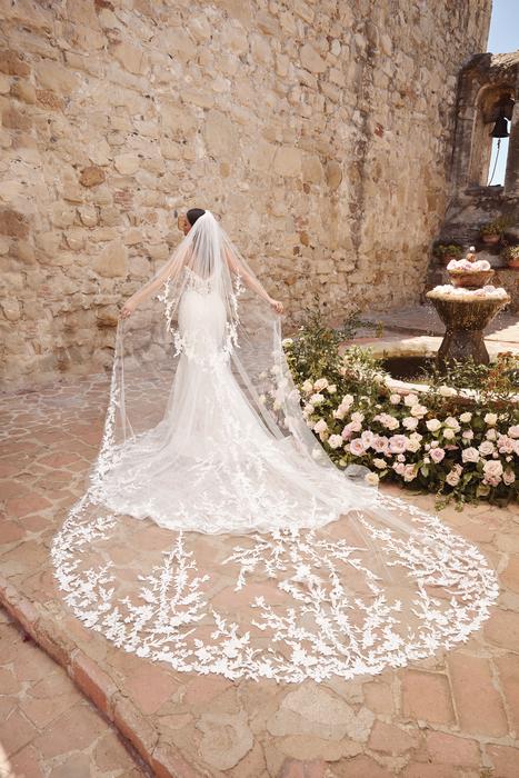 Casablanca Bridal 2467