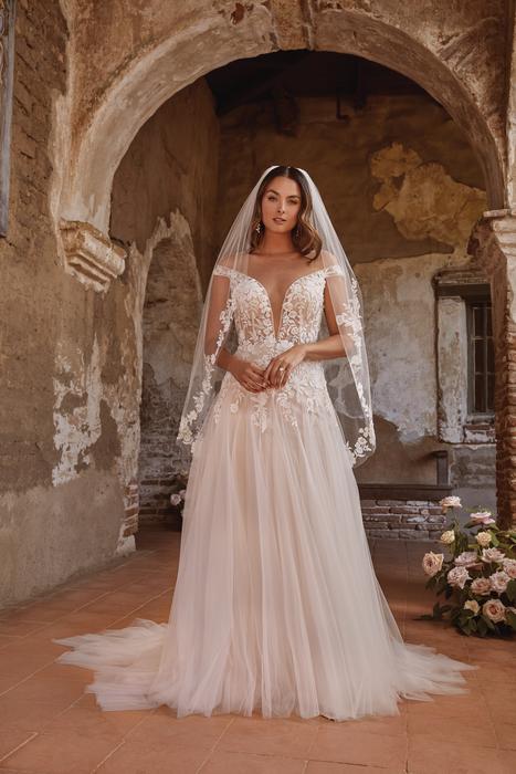 Casablanca Bridal 2469