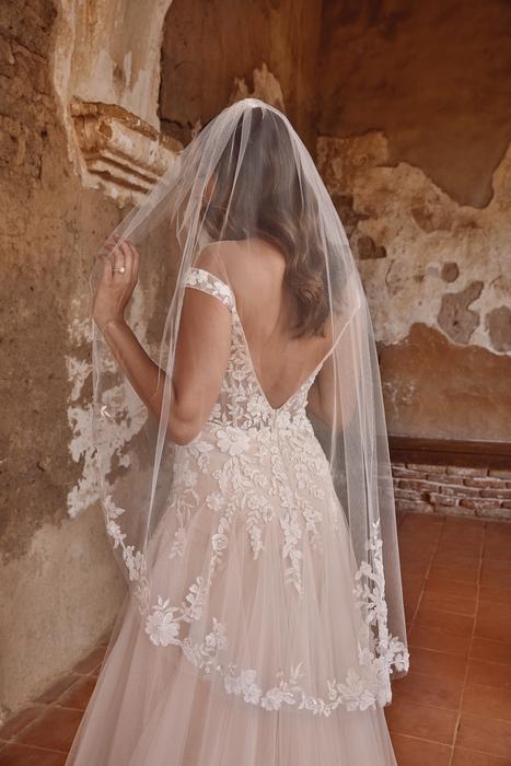 Casablanca Bridal 2469