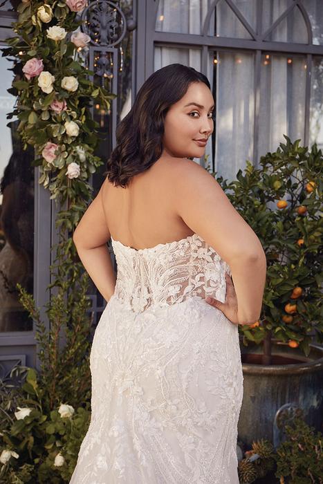 Casablanca Bridal 2477