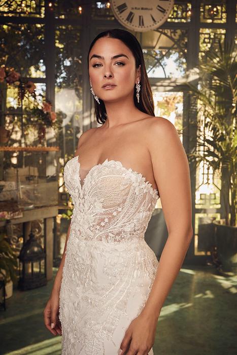 Casablanca Bridal 2477