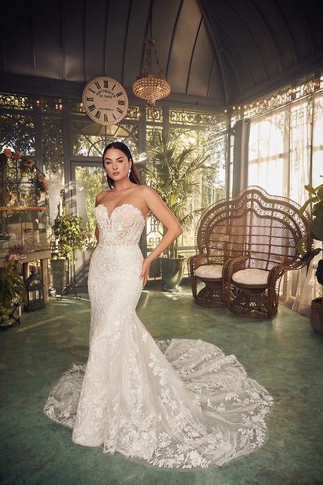 Casablanca Bridal 2477