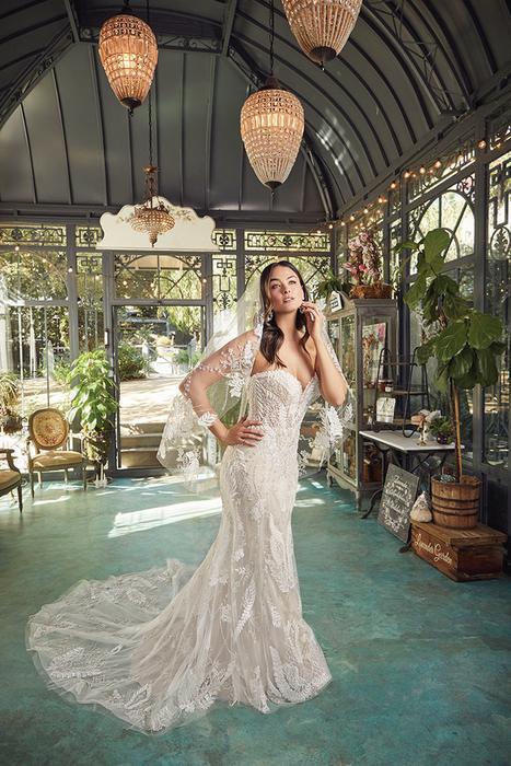 Casablanca Bridal 2478