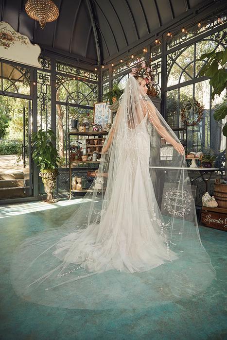 Casablanca Bridal 2480