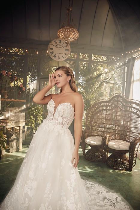 Casablanca Bridal 2481