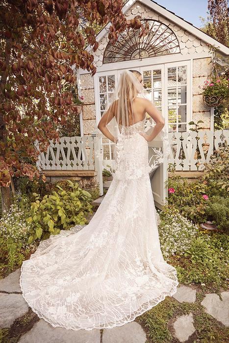 Casablanca Bridal 2482