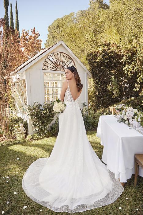 Casablanca Bridal 2483