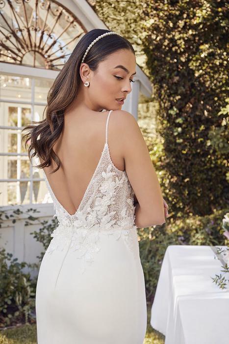 Casablanca Bridal 2483