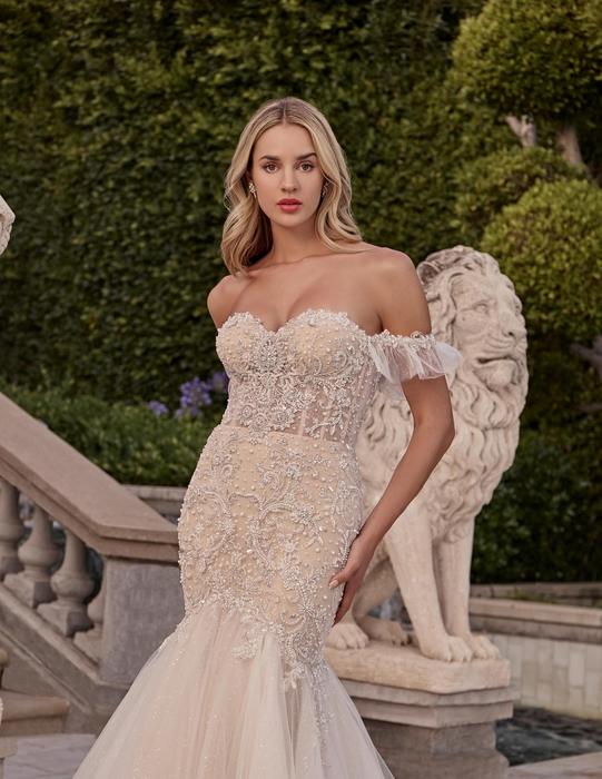 Casablanca Bridal 2495