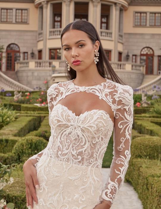 Casablanca Bridal 2501