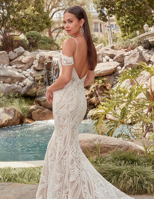 Casablanca Bridal 2502