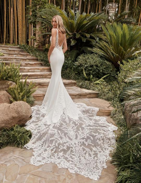 Casablanca Bridal 2504