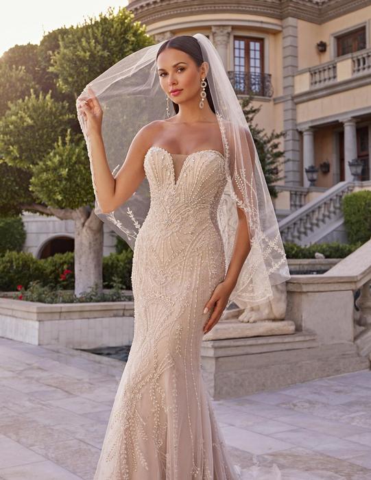 Casablanca Bridal 2508