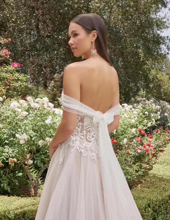 Casablanca Bridal 2512