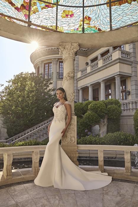 Casablanca Bridal 2515