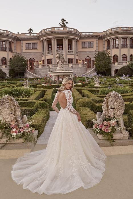 Casablanca Bridal 2517