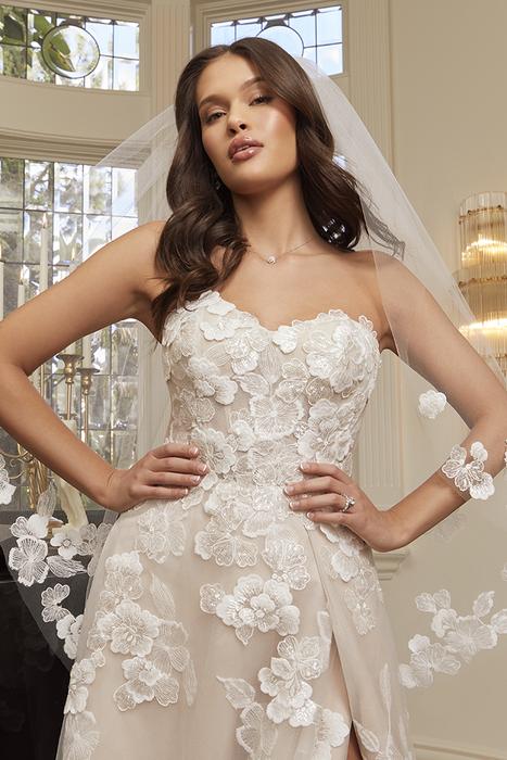 Casablanca Bridal 2559