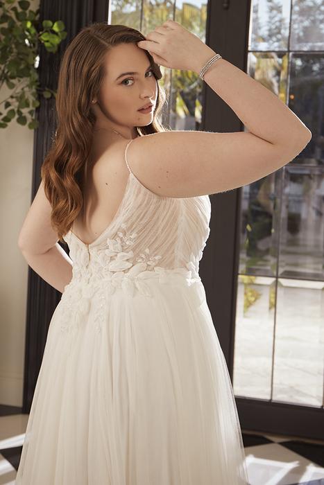 Casablanca Bridal 2563C