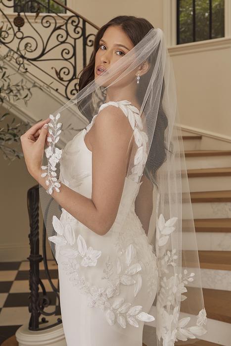 Casablanca Bridal 2565