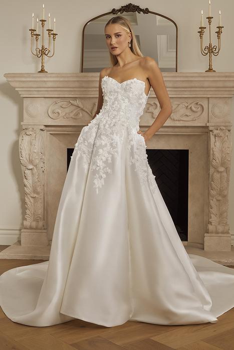 Casablanca Bridal 2572