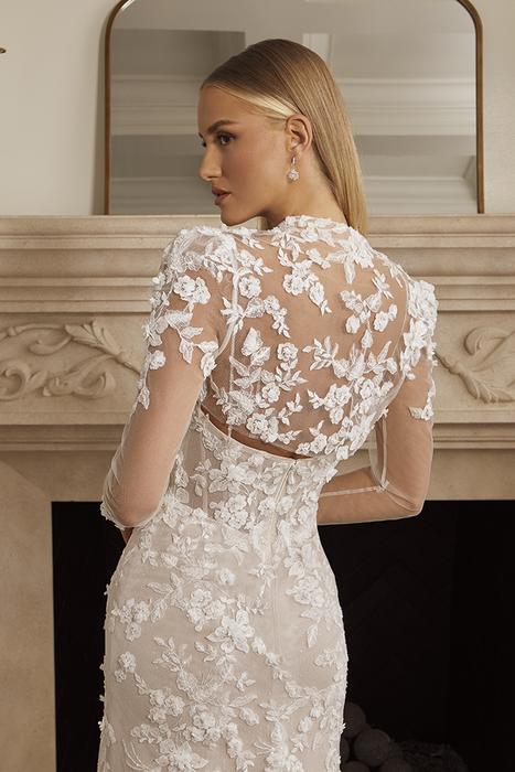 Casablanca Bridal 2573