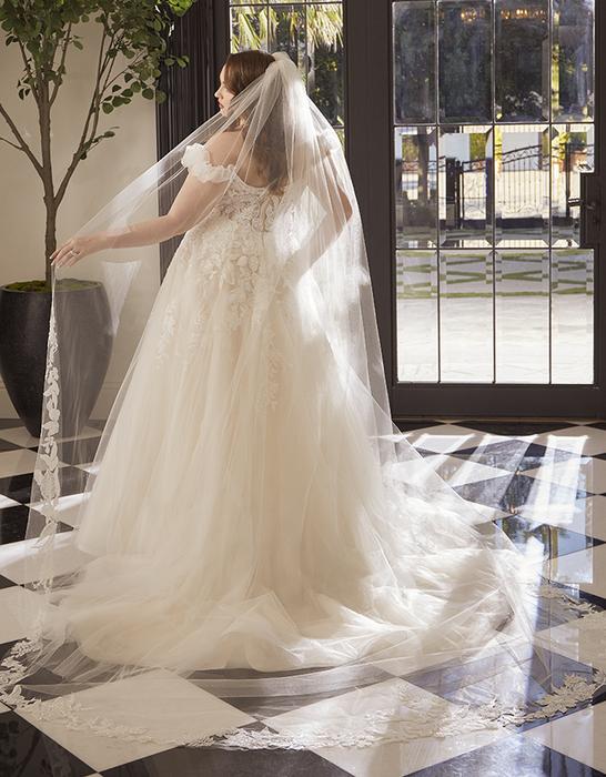 Casablanca Bridal 2574C