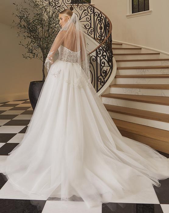 Casablanca Bridal 2576