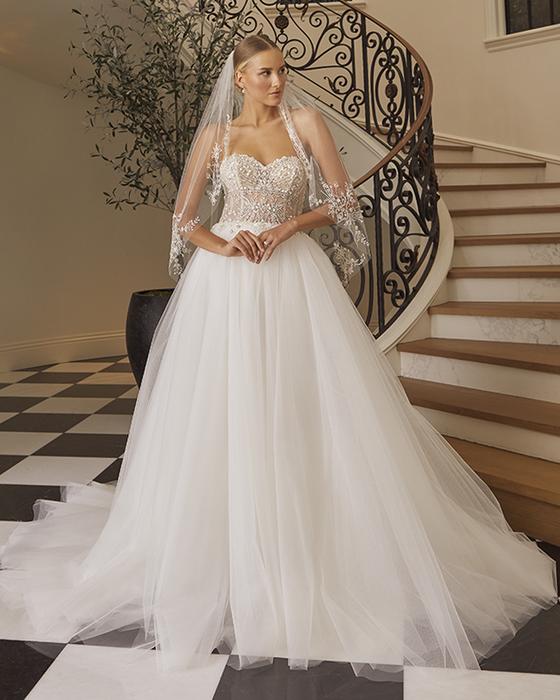 Casablanca Bridal 2576