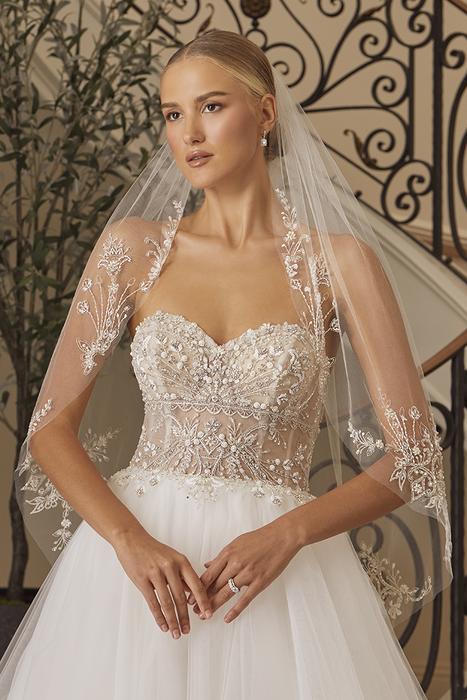 Casablanca Bridal 2576