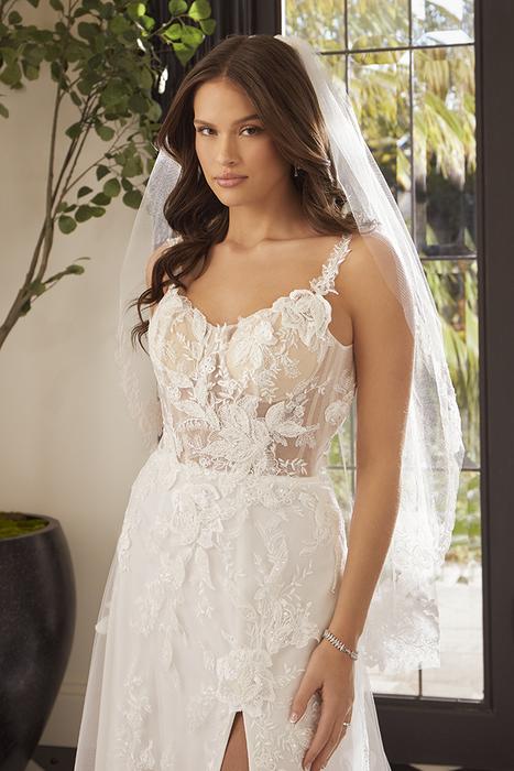 Casablanca Bridal 2577