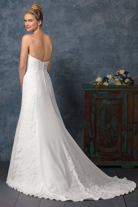 Beloved by Casablanca Bridal BL243