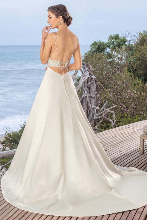 Beloved by Casablanca Bridal BL257