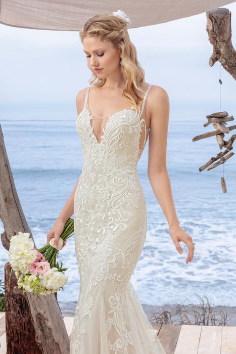 Beloved by Casablanca Bridal BL260