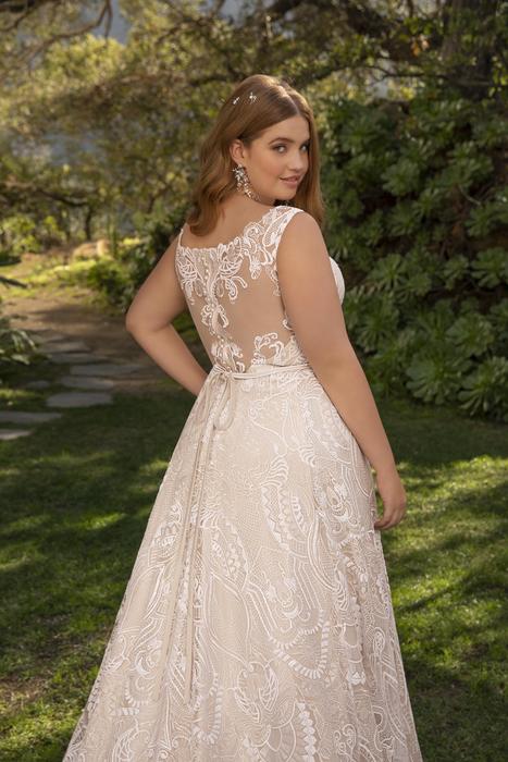 Beloved by Casablanca Bridal BL303