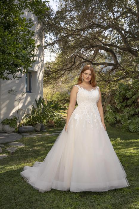 Beloved by Casablanca Bridal BL312