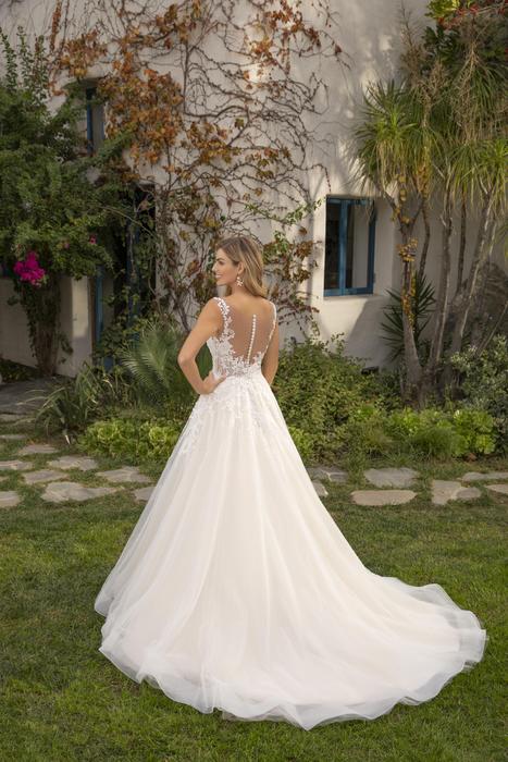 Beloved by Casablanca Bridal BL312