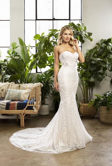 Beloved by Casablanca Bridal BL317