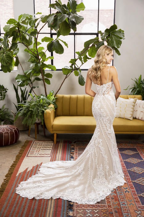 Beloved by Casablanca Bridal BL318