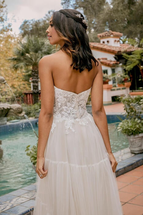 Beloved by Casablanca Bridal BL362