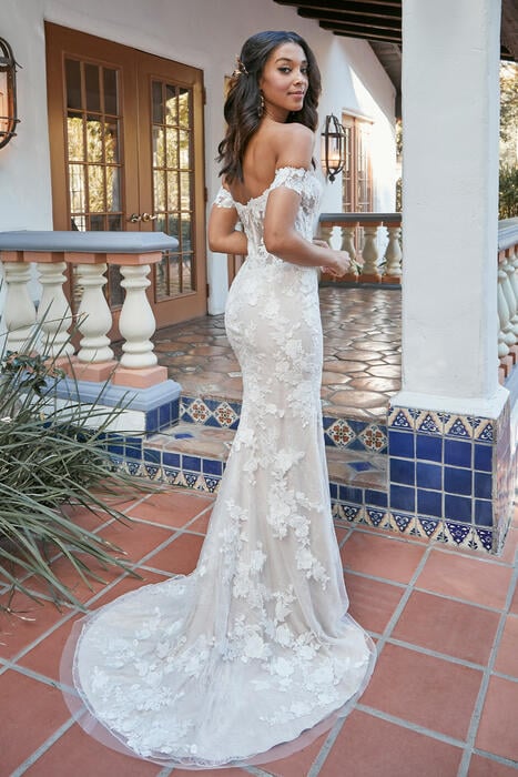 Beloved by Casablanca Bridal BL363