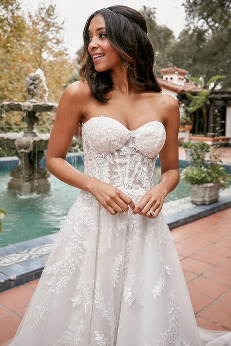 Beloved by Casablanca Bridal BL366