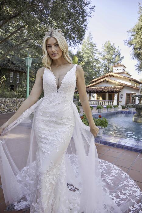 Beloved by Casablanca Bridal BL367