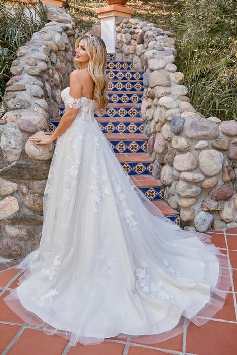 Beloved by Casablanca Bridal BL371