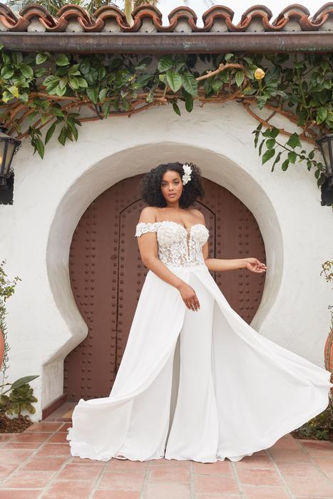 Beloved by Casablanca Bridal BL375