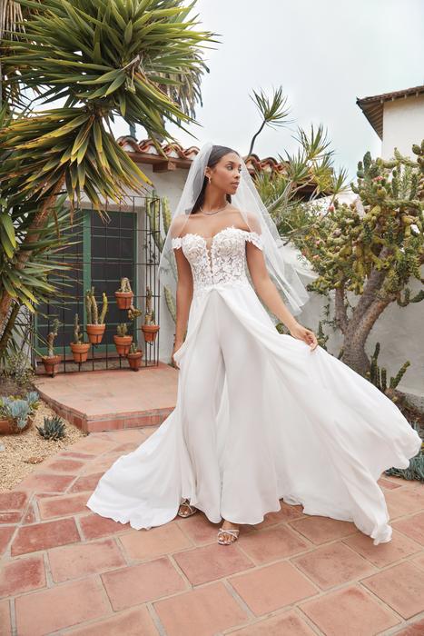 Beloved by Casablanca Bridal BL375