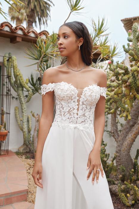 Beloved by Casablanca Bridal BL375