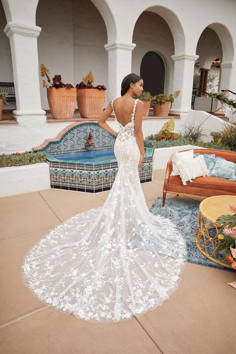 Beloved by Casablanca Bridal BL376