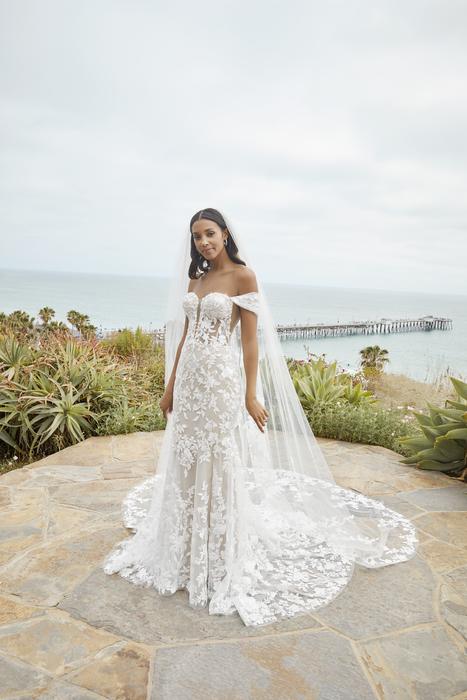 Beloved by Casablanca Bridal BL378